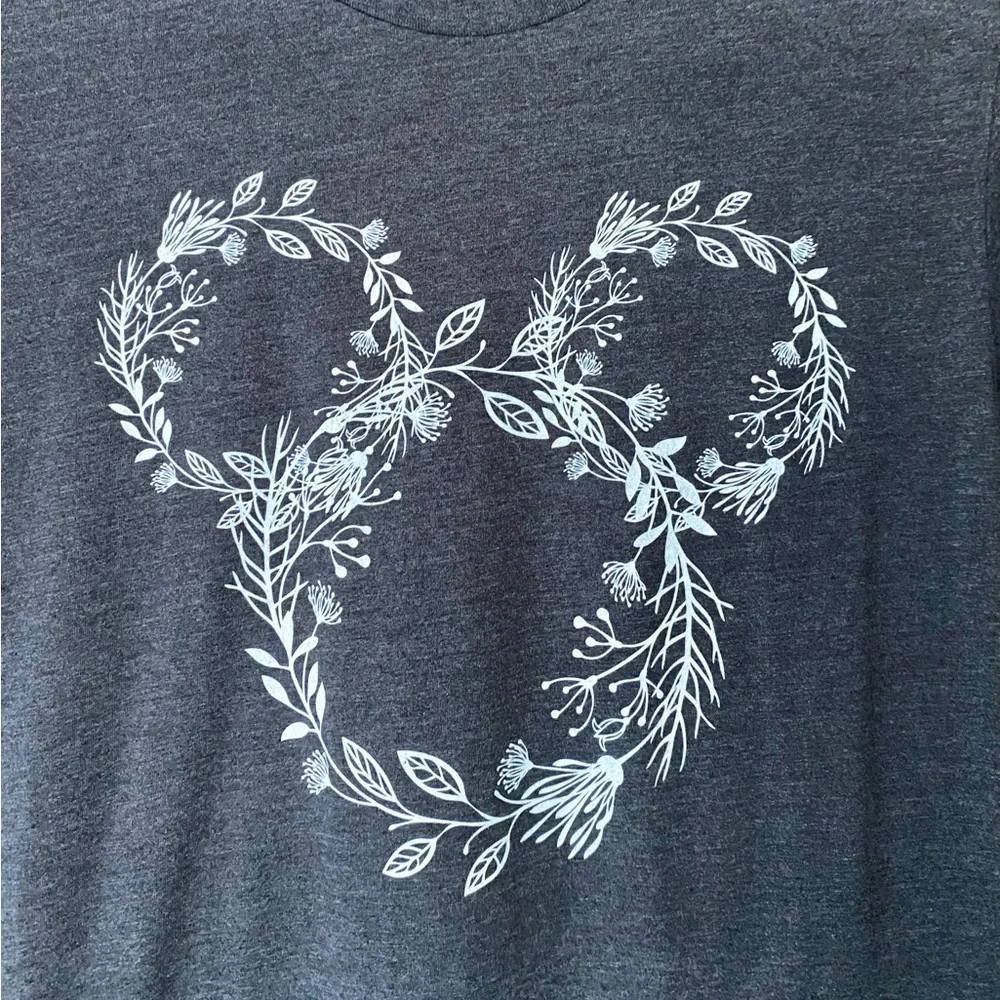 Mickey Mouse Head T-shirt - Picture 3 of 6